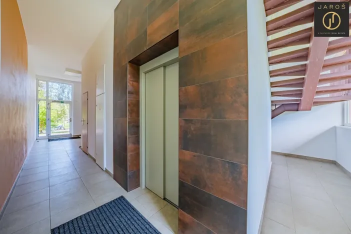 Prodej bytu 2+kk, Praha - Kobylisy, Slancova, 47 m2