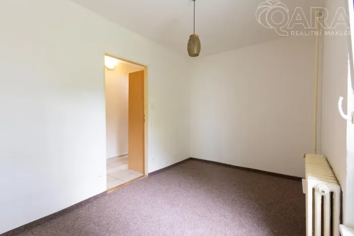 Pronájem bytu 2+kk, Praha - Karlín, Nekvasilova, 41 m2