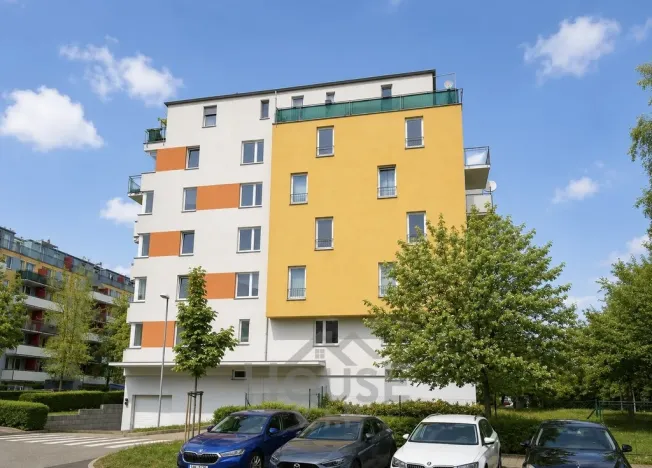 Prodej bytu 2+kk, Praha - Letňany, Bechlínská, 51 m2
