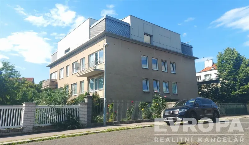 Prodej bytu 2+1, Praha - Smíchov, Fráni Šrámka, 60 m2