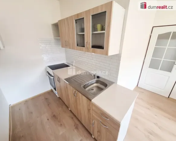 Pronájem bytu 2+kk, Štětí, Obchodní, 40 m2