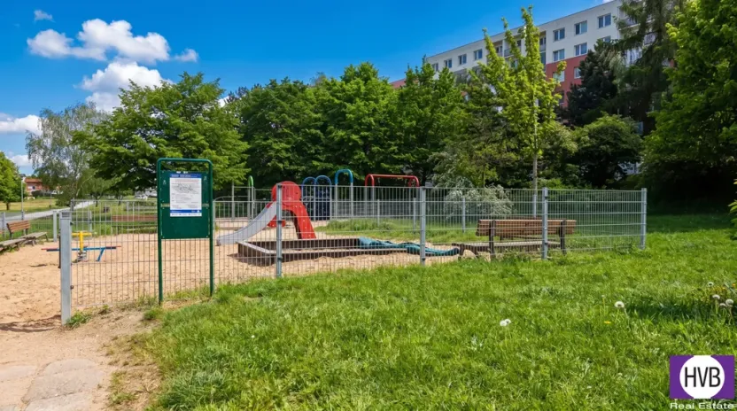 Pronájem bytu 2+kk, Praha, Cuřínova, 41 m2