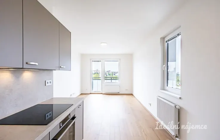 Pronájem bytu 2+kk, Praha - Strašnice, Strančická, 49 m2