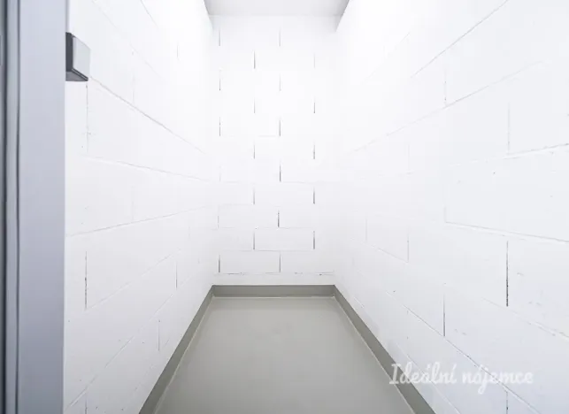 Pronájem bytu 2+kk, Praha - Strašnice, Strančická, 49 m2