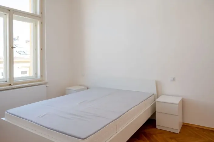 Pronájem bytu 2+kk, Praha - Smíchov, V lesíčku, 45 m2
