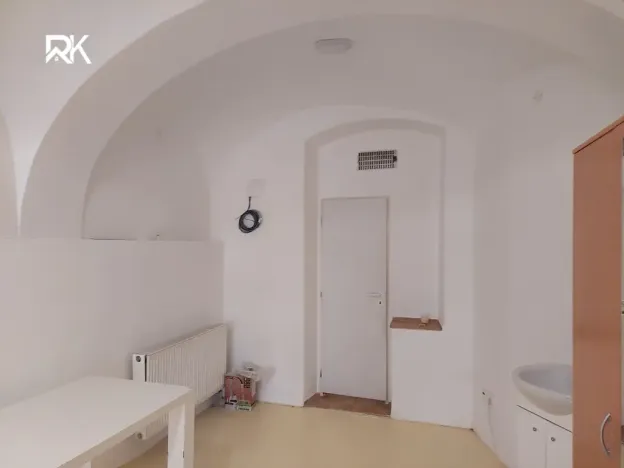 Pronájem obchodního prostoru, Čáslav, Gen. Františka Moravce, 44 m2