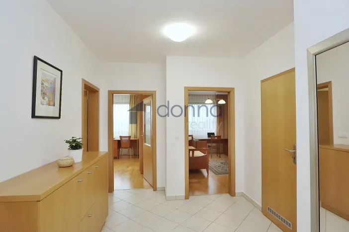 Prodej bytu 3+kk, Praha, Tibetská, 98 m2