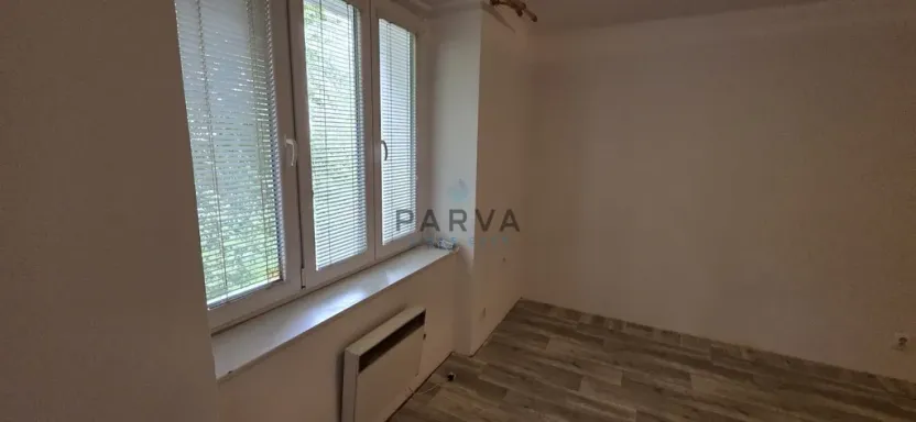 Pronájem bytu 1+1, Plzeň - Východní Předměstí, Guldenerova, 34 m2