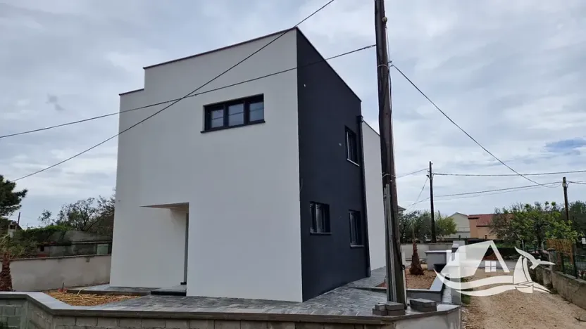 Prodej rodinného domu, Privlaka, Chorvatsko, 175 m2