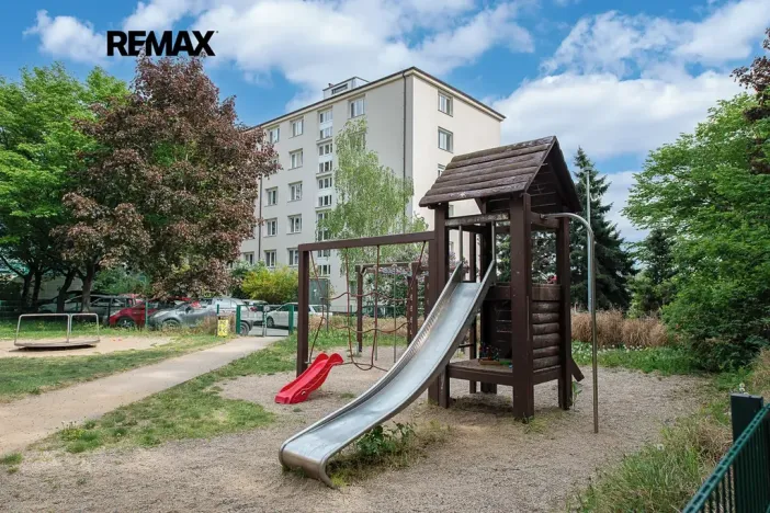 Prodej bytu 3+kk, Praha - Vršovice, Karpatská, 60 m2