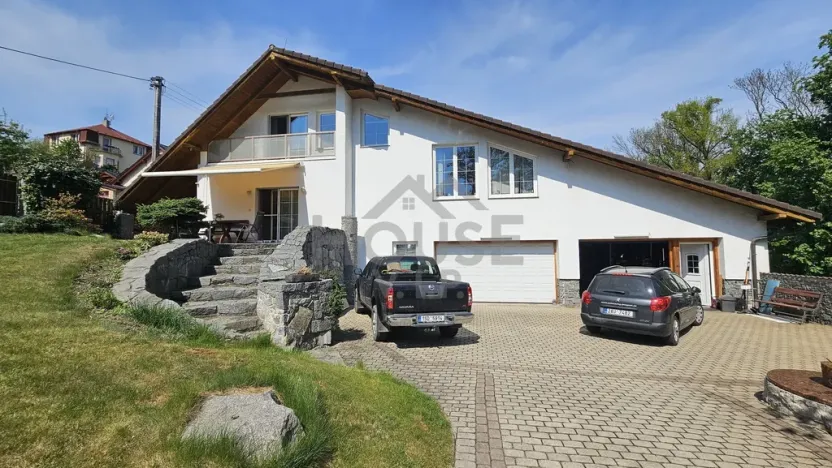 Pronájem rodinného domu, Říčany, Skalní, 157 m2