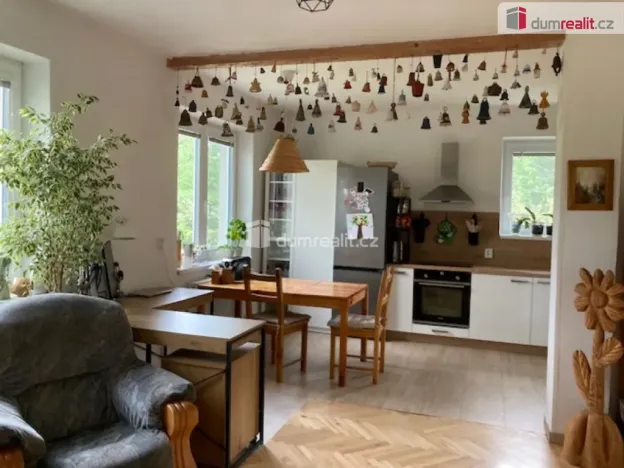 Prodej rodinného domu, Klučenice, 1611 m2