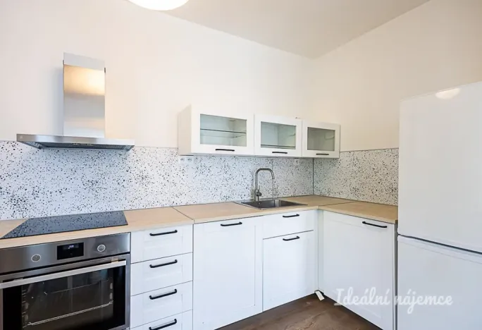 Pronájem bytu 2+kk, Praha - Nusle, Pod Děkankou, 59 m2