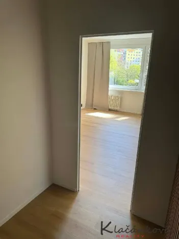 Prodej bytu 3+1, Chomutov, 17. listopadu, 61 m2