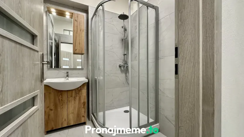 Pronájem bytu 2+kk, Znojmo, Palliardiho, 42 m2