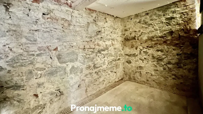 Pronájem bytu 2+kk, Znojmo, Palliardiho, 42 m2
