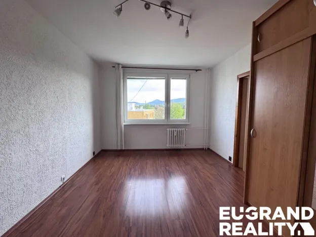Pronájem bytu 1+1, Varnsdorf, Lesní, 37 m2