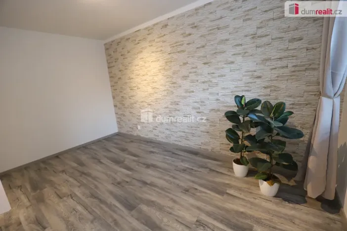 Prodej bytu 1+1, Chodov, Luční, 36 m2
