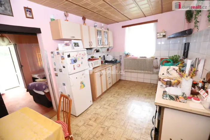 Prodej rodinného domu, Chlum Svaté Maří, Zahradní, 160 m2