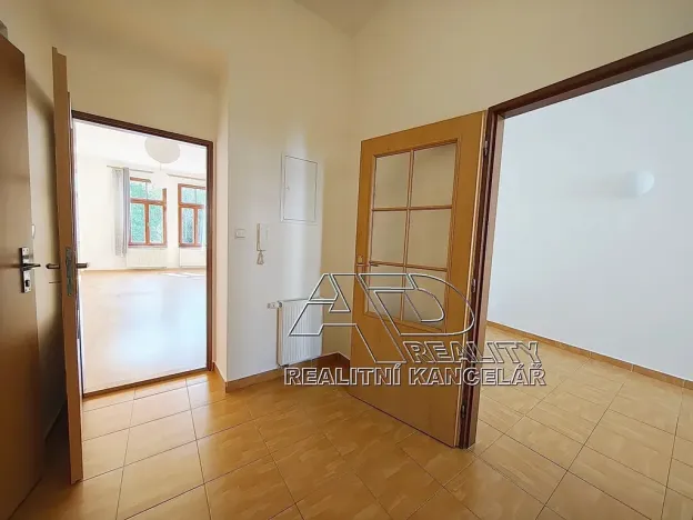 Pronájem bytu 2+1, České Budějovice, 72 m2