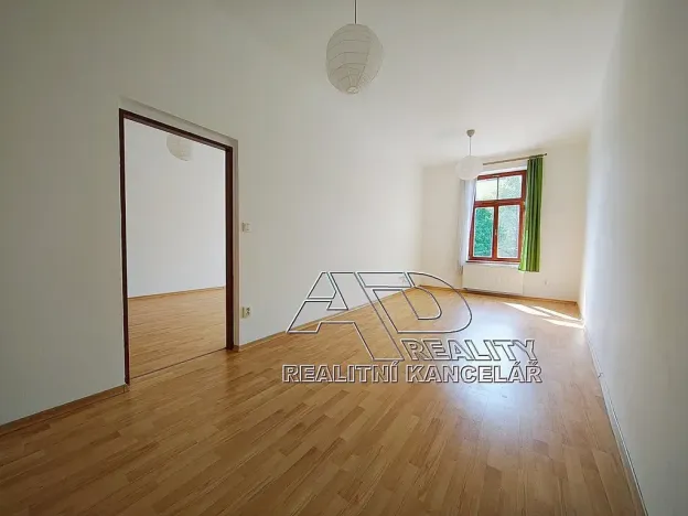 Pronájem bytu 2+1, České Budějovice, Pražská tř., 72 m2