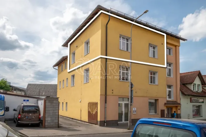 Pronájem bytu 2+1, Rakovník - Rakovník II, Ottova, 70 m2