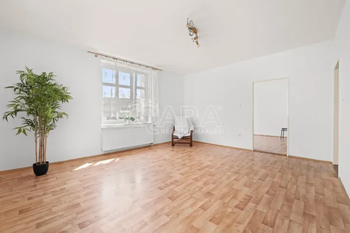 Pronájem bytu 2+1, Rakovník - Rakovník II, Ottova, 70 m2