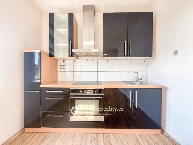 Pronájem bytu 1+kk, Znojmo, Jiráskova, 33 m2