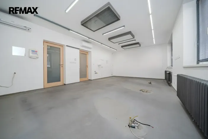 Pronájem ordinace, Ostrava - Mariánské Hory, Tvorkovských, 118 m2