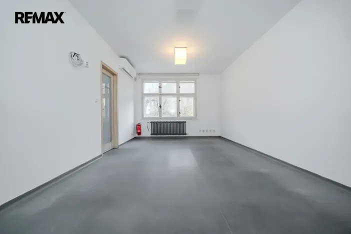 Pronájem ordinace, Ostrava - Mariánské Hory, Tvorkovských, 118 m2