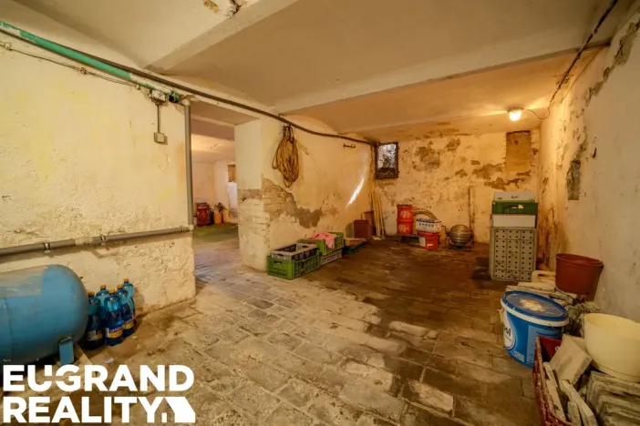 Prodej rodinného domu, Nový Bor - Janov, 350 m2