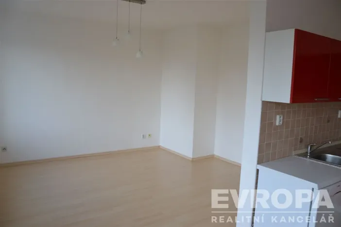 Pronájem bytu 2+kk, Praha - Kyje, Lásenická, 52 m2