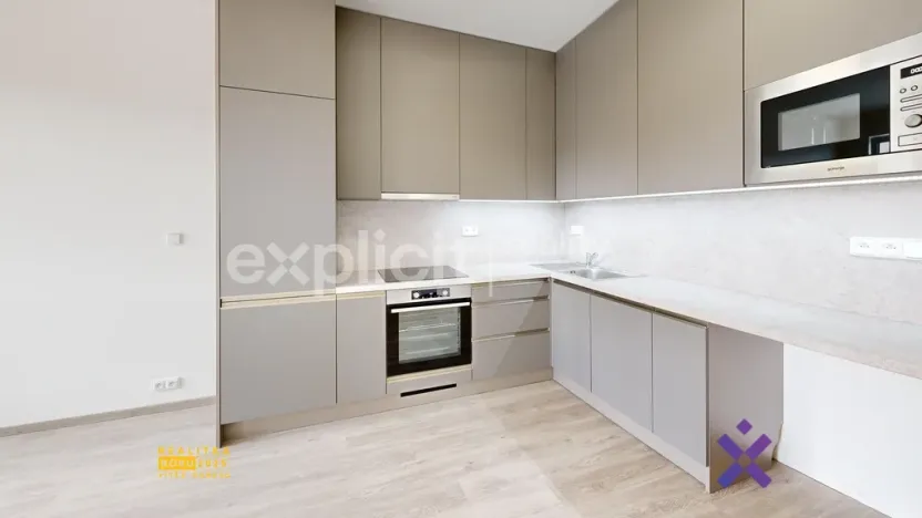 Pronájem bytu 1+kk, Zlín, Nad Stráněmi, 34 m2