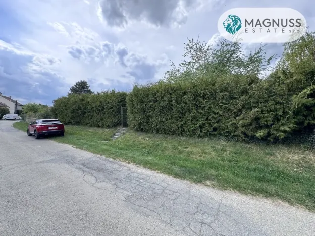 Prodej pozemku pro bydlení, Lazníky, 1042 m2
