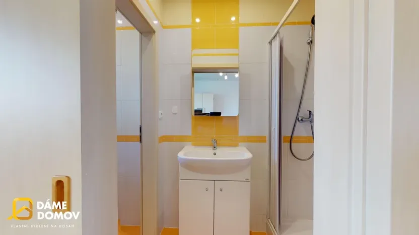 Pronájem bytu 2+kk, Zlín - Prštné, L. Váchy, 42 m2