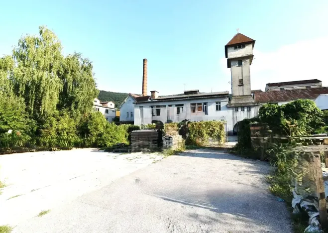 Prodej výrobních prostor, Horné Orešany, Slovensko, 5195 m2