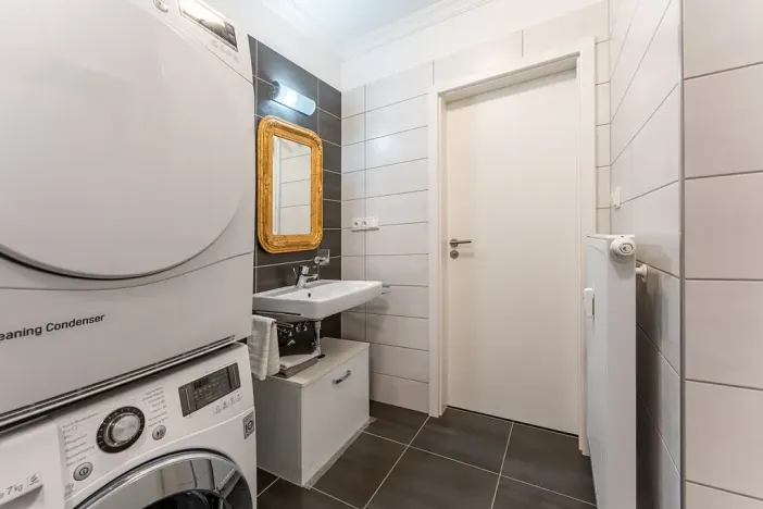 Prodej kanceláře, Holubice, 63 m2