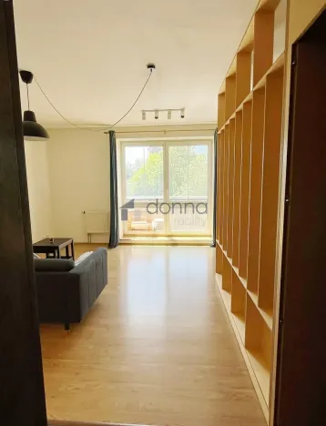 Pronájem bytu 1+kk, Praha, U jízdárny, 41 m2