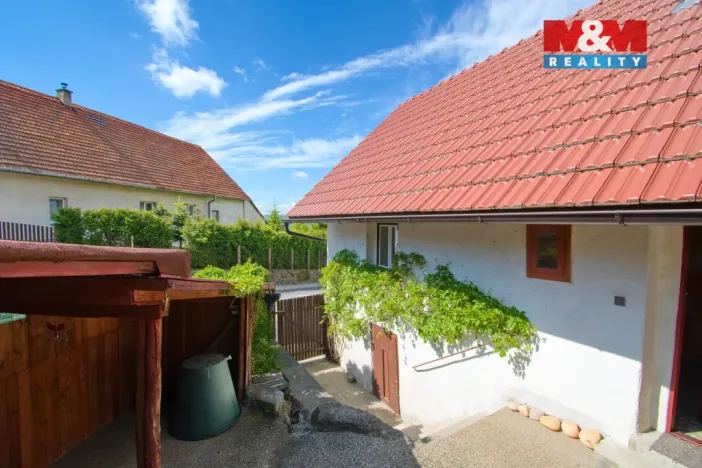 Prodej chalupy, Lešná, 50 m2