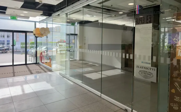 Pronájem obchodního prostoru, Zlín, Kvítková, 37 m2