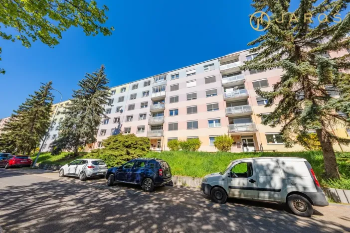 Prodej bytu 3+1, Klášterec nad Ohří, Na Vyhlídce, 58 m2