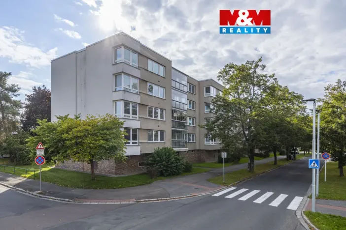 Pronájem bytu 3+1, Hradec Králové - Nový Hradec Králové, Čajkovského, 80 m2