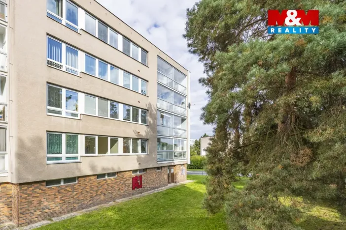 Pronájem bytu 3+1, Hradec Králové - Nový Hradec Králové, Čajkovského, 80 m2