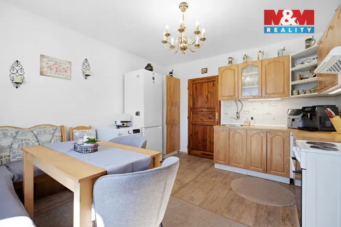 Prodej rodinného domu, Chabařovice, Masarykova, 170 m2