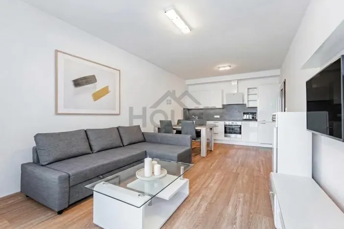 Prodej bytu 2+kk, Praha - Stodůlky, Svitákova, 58 m2