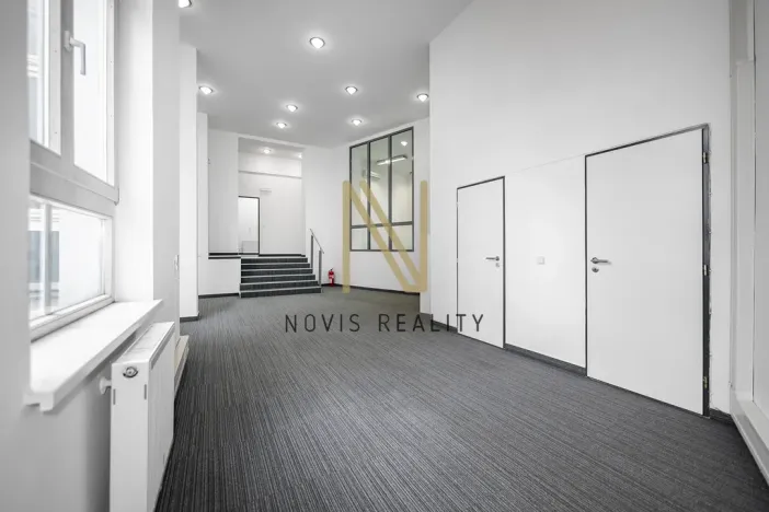 Pronájem kanceláře, Plzeň - Jižní Předměstí, Americká, 140 m2