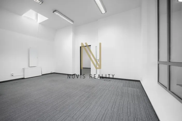 Pronájem kanceláře, Plzeň - Jižní Předměstí, Americká, 140 m2