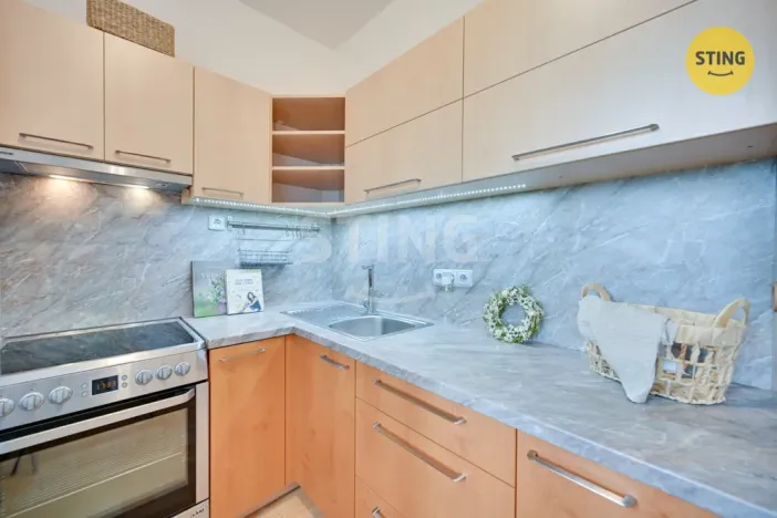 Prodej bytu 3+1, Nivnice, Sídliště, 73 m2