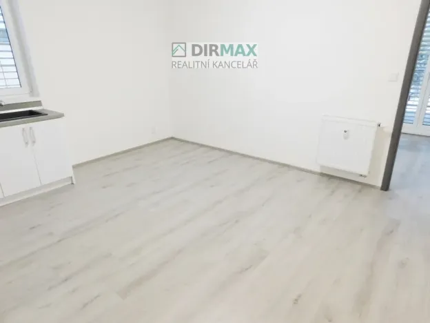 Pronájem bytu 2+kk, Plzeň - Bolevec, Žlutická, 56 m2