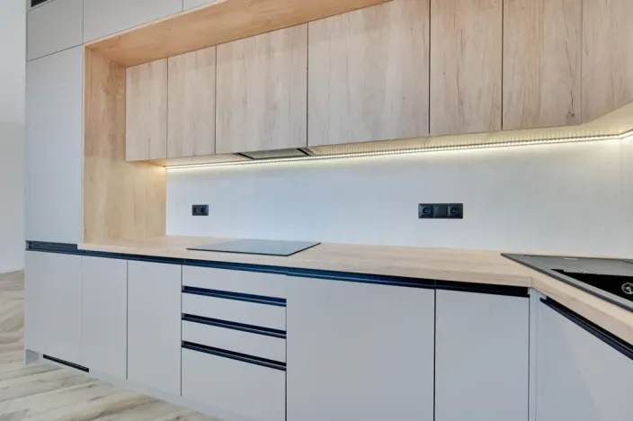 Pronájem bytu 2+kk, Ostrava - Mariánské Hory, Korunní, 55 m2